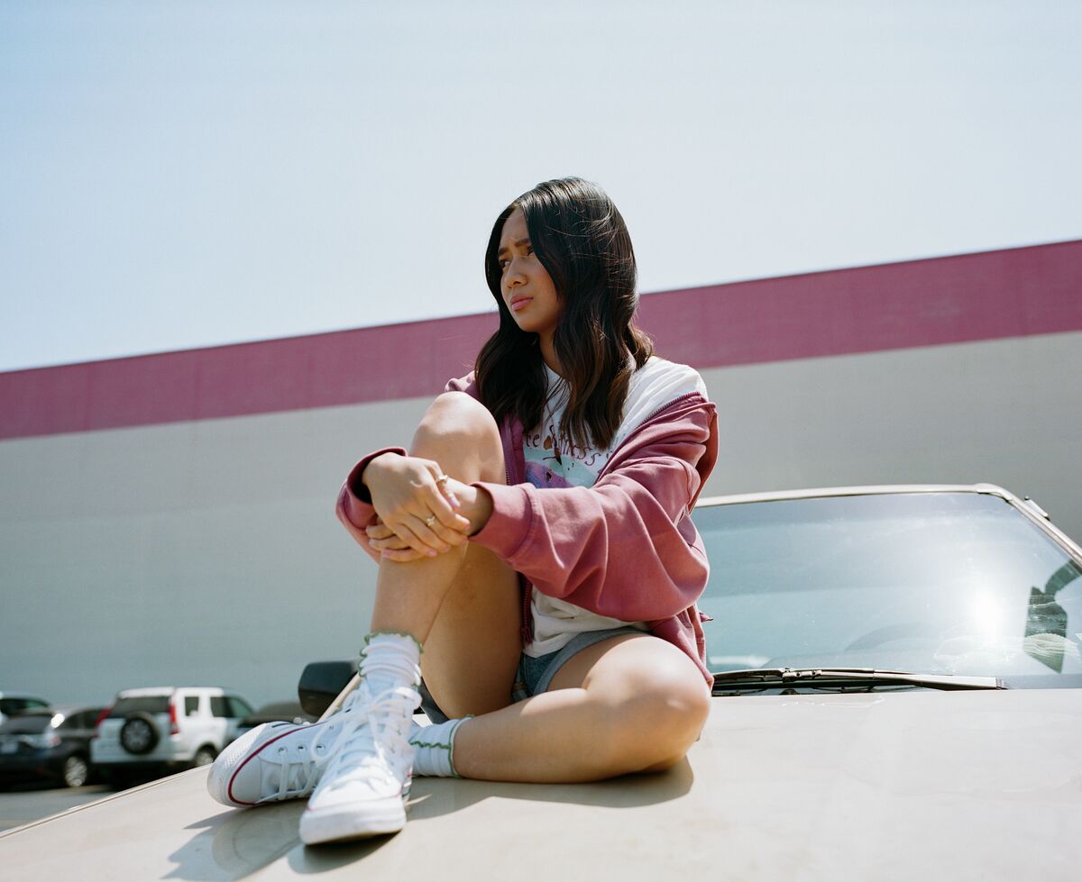 準備搶票！88rising 人氣女聲 NIKI 將於 12 月來台開唱