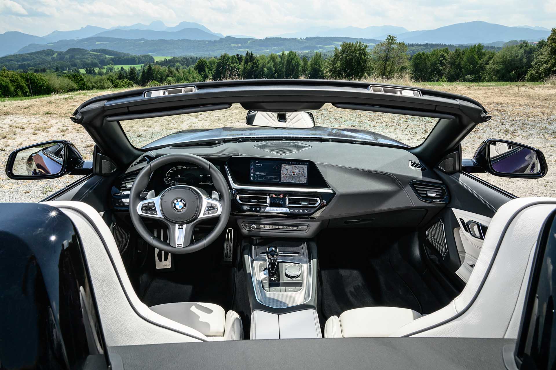 2023 BMW Z4-2