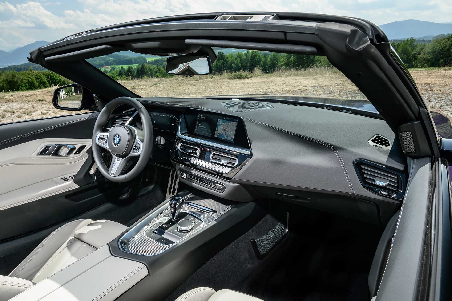 2023 BMW Z4-2