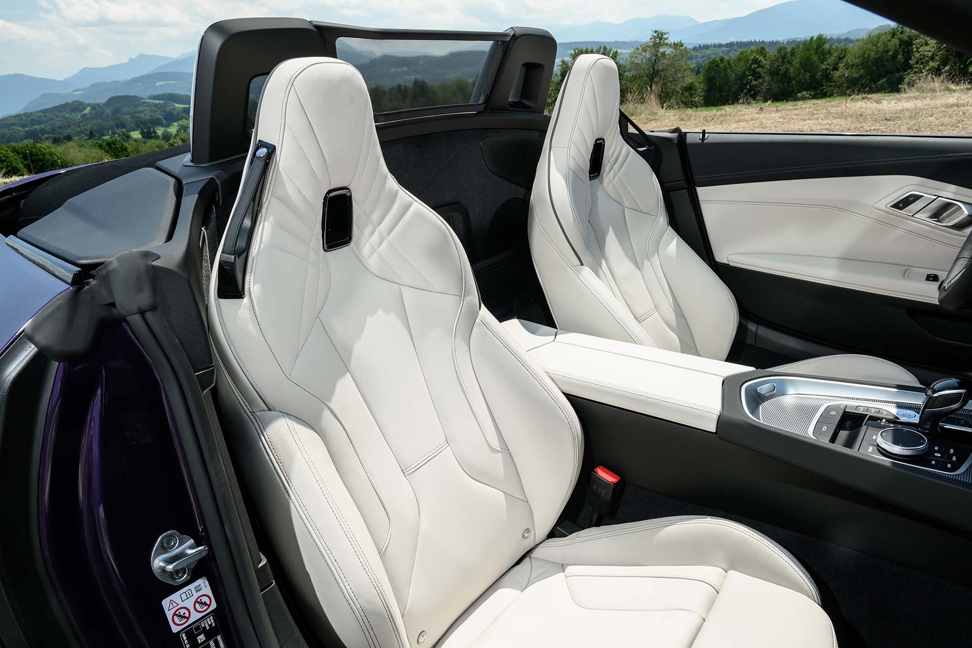 2023 BMW Z4-2