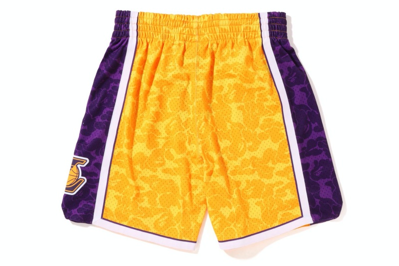 再續人氣之作！BAPE® x MITCHELL & NESS x NBA  三方聯乘系列即將開賣！