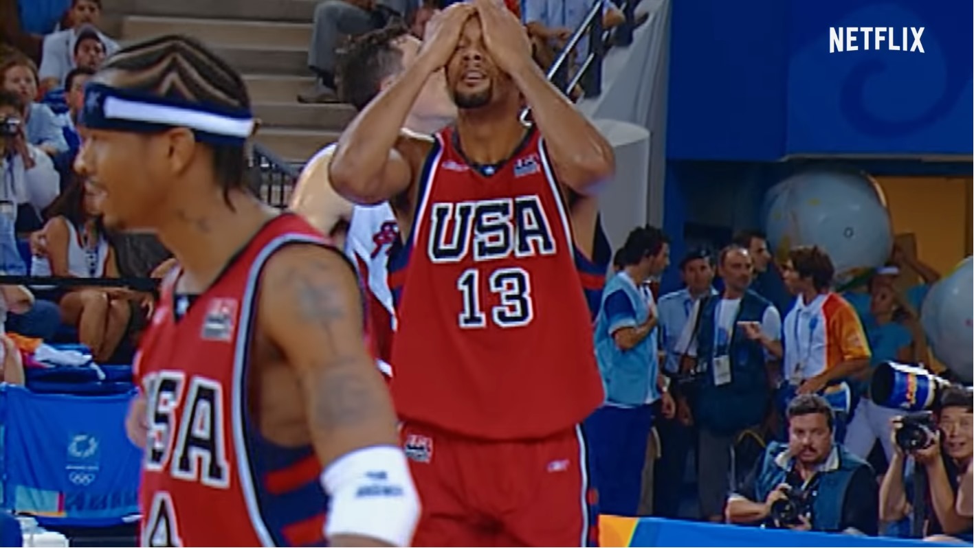 全隊去夜店，老大去健身房！NETFLIX《救贖之隊：2008 奧運男籃夢》演出 Kobe Bryant 帶領美國隊趣事，撞擊 Gasol 讓全隊看傻眼！