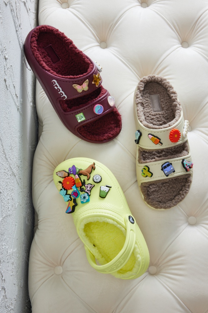 CROCS 歡慶品牌 20 週年！重磅推出 Cozzzy 及 Mega Crush 兩大潮流鞋款！