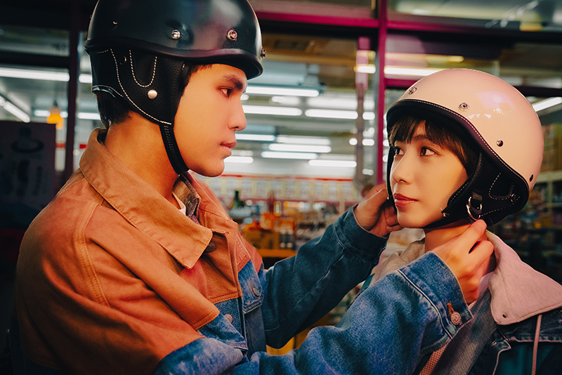 深刻道出扎心糾結！魏嘉瑩、陳零九 合作單曲〈天空有多少種藍〉上線一週便突破百萬 YT 觀看