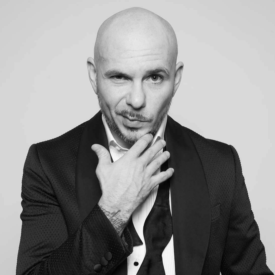 Pitbull – 〈We Are One (Ole Ola)〉Feat. Jennifer Lopez & Claudia Leitte