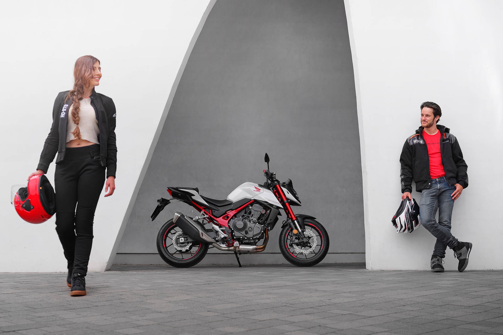 等超久的雙缸黃蜂，Honda CB750 Hornet 歐洲發表！