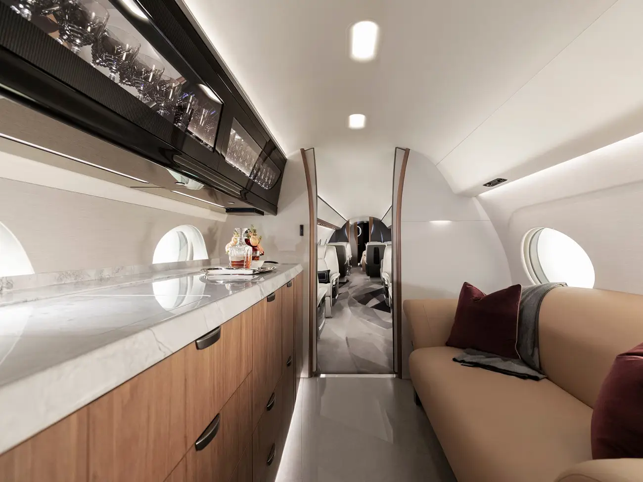 伊隆馬斯克將購入全世界最豪華的私人飛機灣流 G700