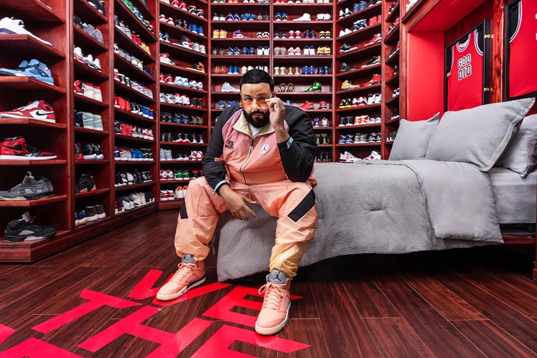 一圓鞋頭夢！DJ Khaled 攜手 Airbnb 出租「邁阿密豪宅」，Air Jordan 簇擁過夜夢想來臨！