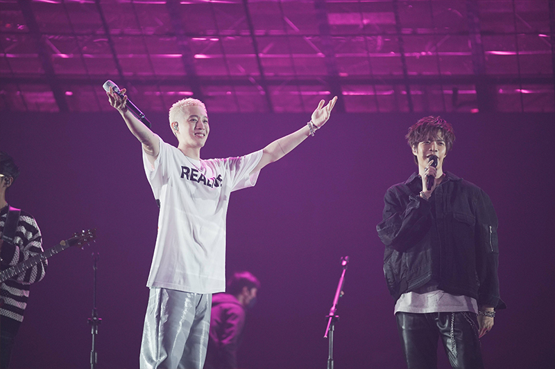 首場小巨蛋就締造萬人朝聖！周湯豪「REALIVE」化身潮流夜店，力邀 八三夭、比莉姊 精彩登台
