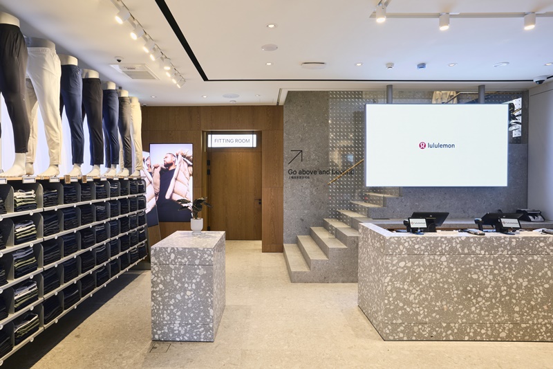 新北國王毛總和李睿麒陽光演繹！lululemon 全台首間獨立街邊店「忠孝復興門市」盛大開幕