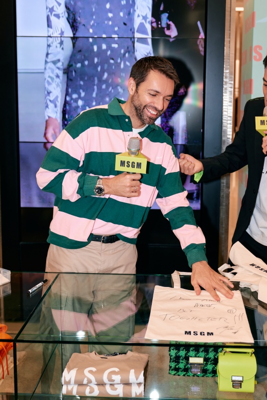 超愛大稻埕！ MSGM 品牌創辦人暨創意總監 Massimo Giorgetti 首次訪台，特別為台灣設計限定圖樣！