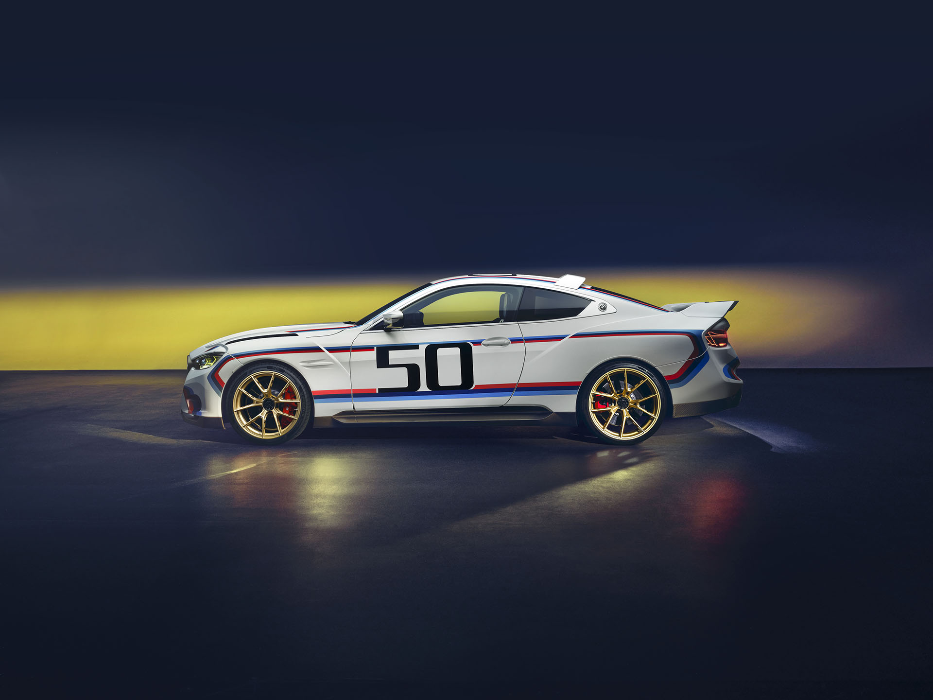 復刻 70 年代經典，BMW M 發表 3.0 CSL 限量車款、僅有 50 席的夢幻逸品！