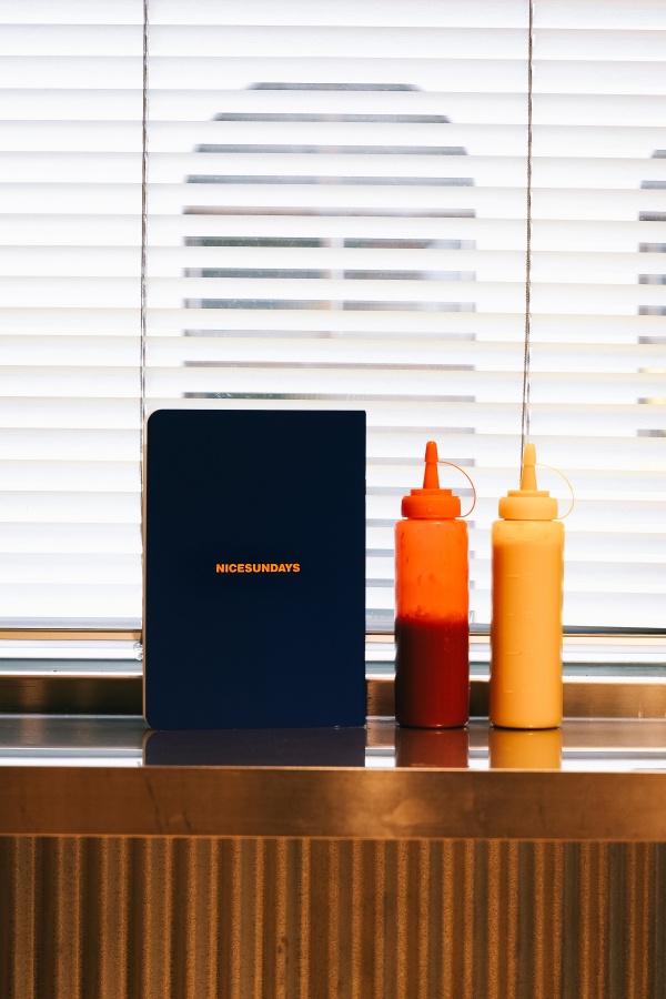 中部朋友走起！王信凱主理的 NICESUNDAY 攜手 BEAMS 打造台中快閃店，台日聯名 Tee 這裡買！