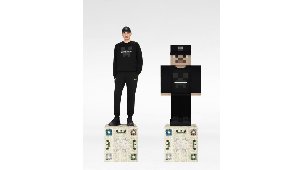 秋冬少不了的經典格紋！BURBERRY 台北 101 全新精品旗艦店開幕， Minecraft 聯名系列獨家登場！