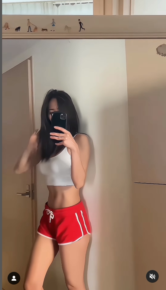 宮河麻耶 Maya Miyagawa
