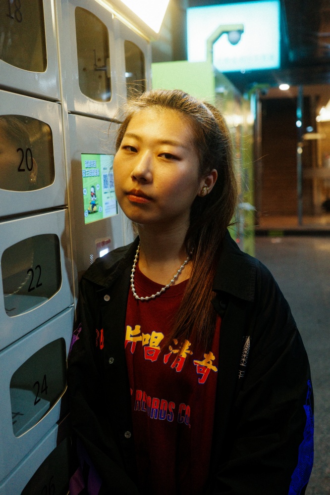 最接地氣的合作！奇清唱片公司 Chi Ching Records X LESS 聯乘系列即將登場！