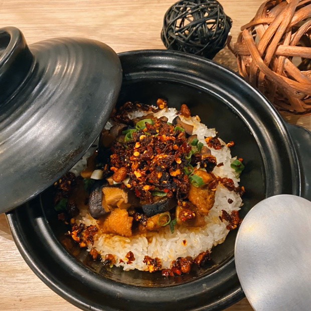 冬天就是要吃火鍋！五間特殊湯底火鍋盤點，季節限定「白酒胭脂蝦」、「胡椒豬肚雞」湯底、「神戶黑毛和牛」瞬移日本