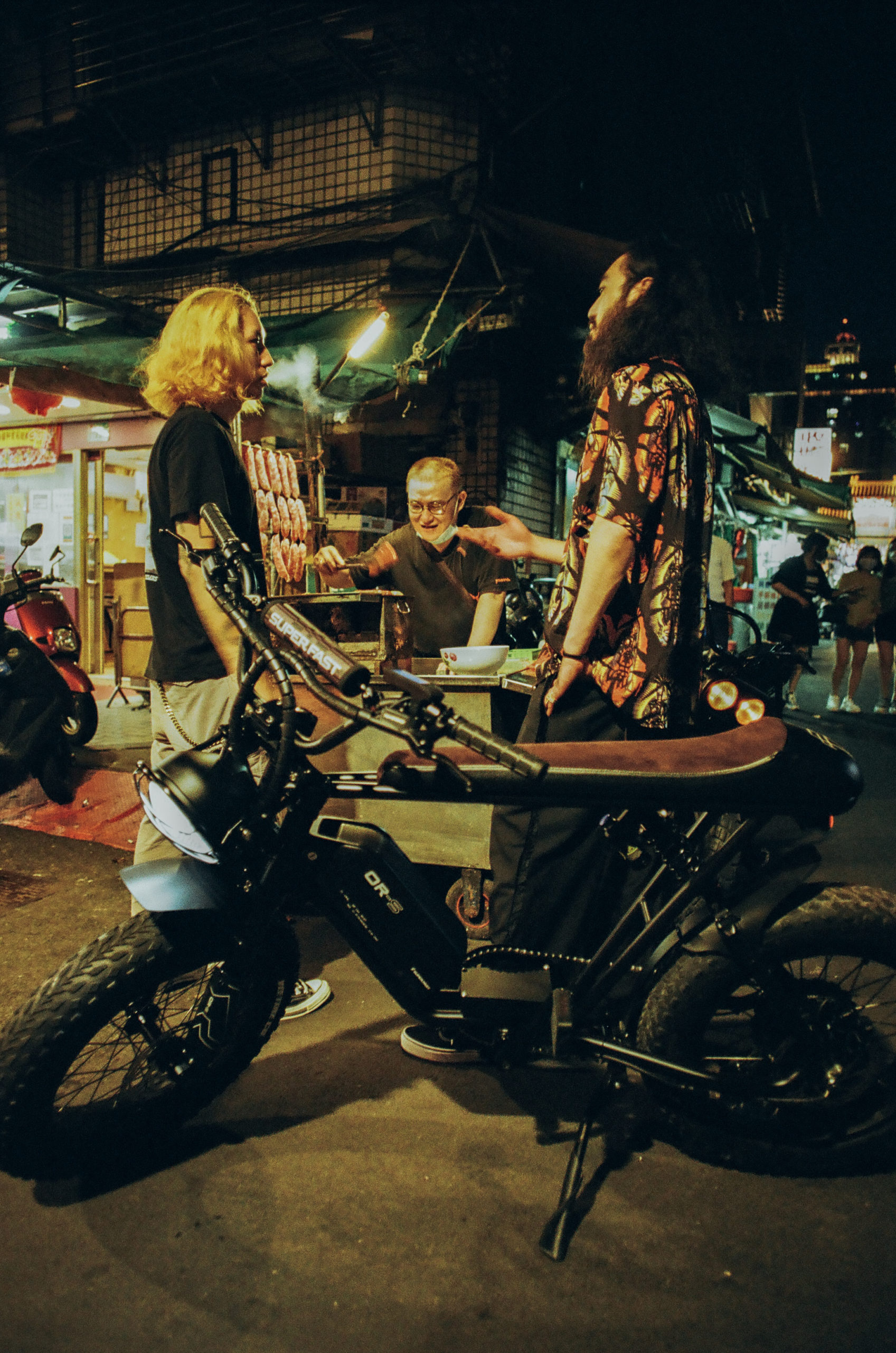 Superfast全新越野車架設計，搭配「台味」形象預購開跑！