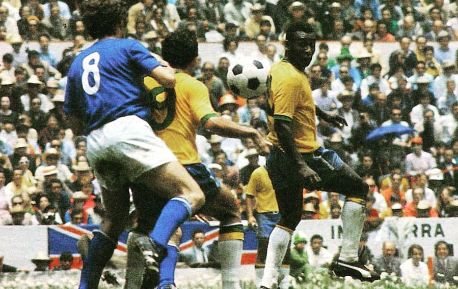 唯一三度奪下世界盃冠軍球員！梅西、C 羅、姆巴佩、內馬爾等球星發文哀悼球王比利逝世