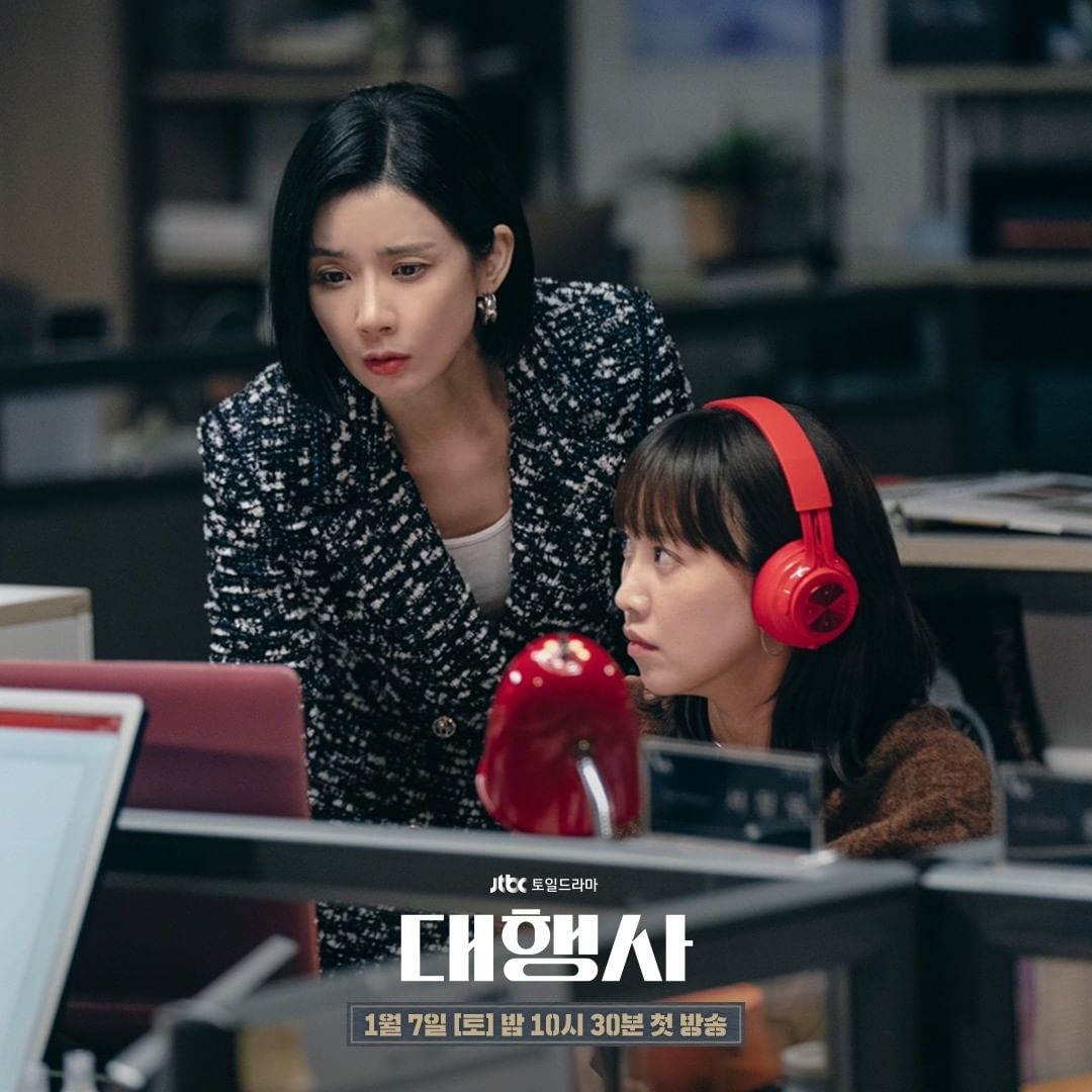 2023 也要追劇不間斷！盤點 1 月上線韓劇《頭腦共助》、 《法錢》 …還有 NETFLIX 的超強原創科幻片《靜_E》！