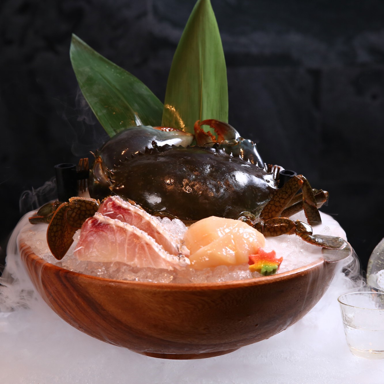 冬天就是要吃火鍋！五間特殊湯底火鍋盤點，季節限定「白酒胭脂蝦」、「胡椒豬肚雞」湯底、「神戶黑毛和牛」瞬移日本