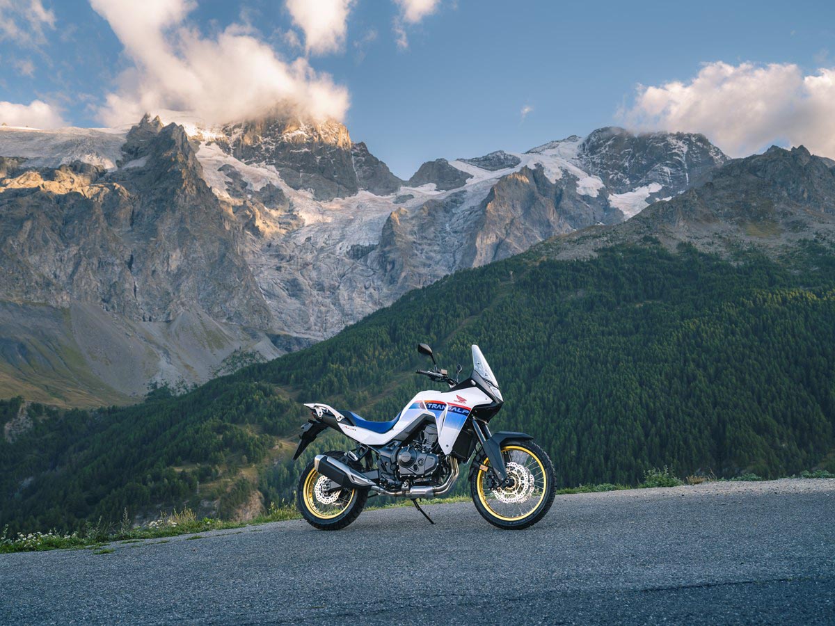 Honda XL750 Transalp-1