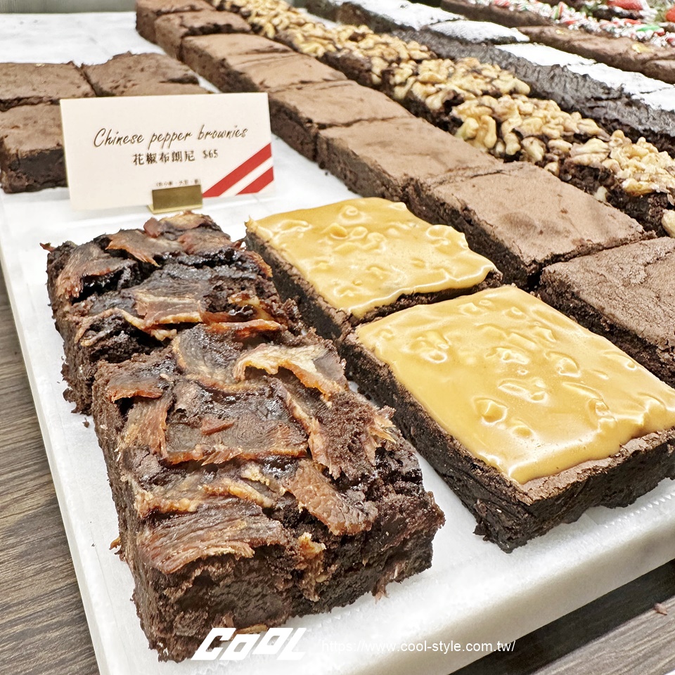 台大公館排隊美食 coco.Brownies 形象店落腳東區商圈！美式布朗尼佐紅白酒微醺聖誕好 Chill