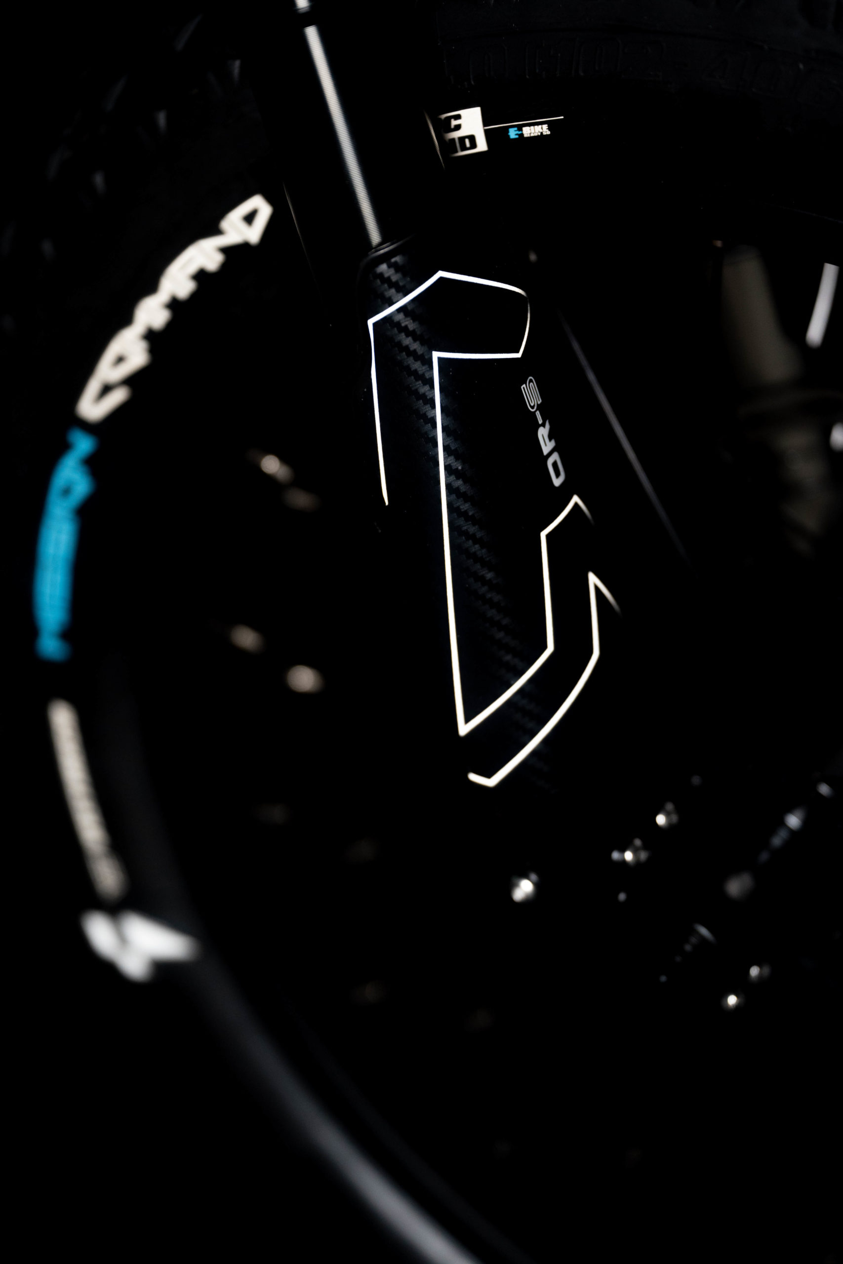 Superfast全新越野車架設計，搭配「台味」形象預購開跑！