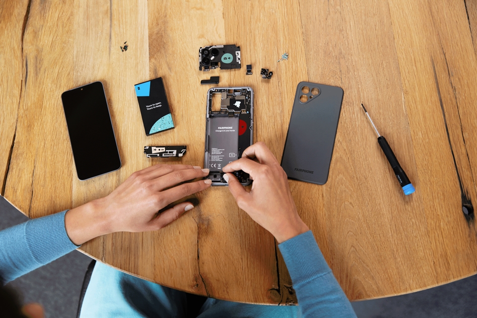 Fairphone 4 最特別的是採用零件模組化設