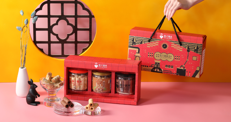 蛋捲界 LV！「鬍子國王」推出「限時優惠年節禮盒」，超涮嘴蛋捲配上 100% 純正台灣高山茶！