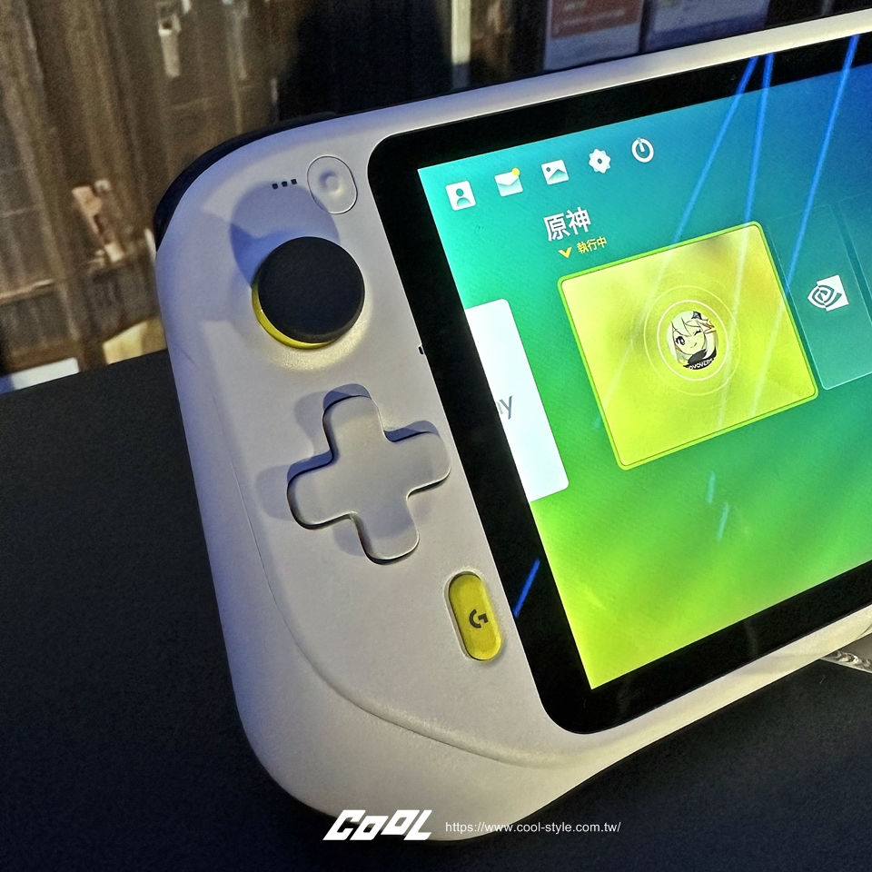 羅技參戰雲遊戲市場！Logitech G CLOUD雲端遊戲掌機正式登台、全球第二！台哥大獨賣０元帶走