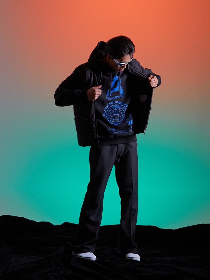 結合軍事、未來、戶外的服裝輪廓！ SMG 正式釋出 2022 秋冬 Lookbook