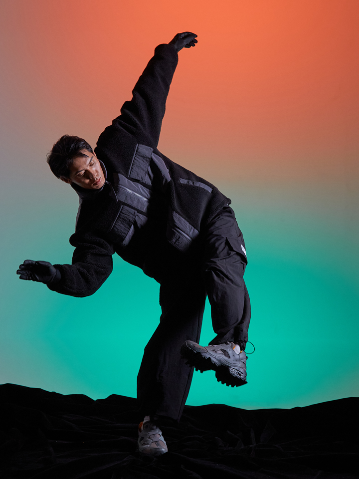 結合軍事、未來、戶外的服裝輪廓！ SMG 正式釋出 2022 秋冬 Lookbook