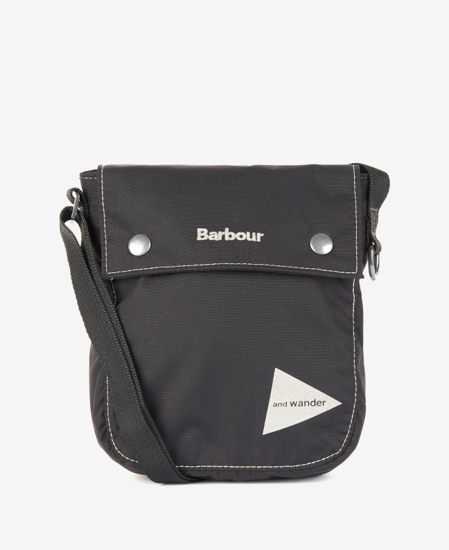 英日兩大機能王者攜手！ Barbour x and wander 聯乘系列重磅登場！