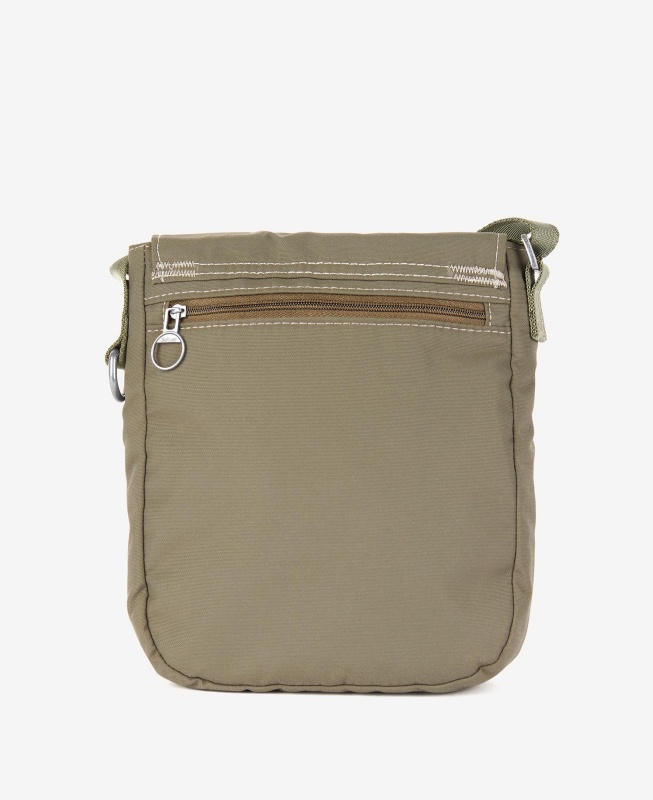 英日兩大機能王者攜手！ Barbour x and wander 聯乘系列重磅登場！