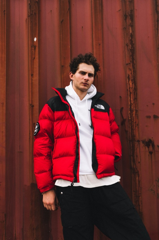 從高山帥到街頭！ The North Face 經典羽絨外套 Nuptse 歡慶 30 週年，多款限定單品同步登場！