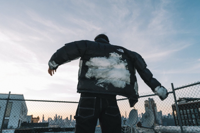 從高山帥到街頭！ The North Face 經典羽絨外套 Nuptse 歡慶 30 週年，多款限定單品同步登場！