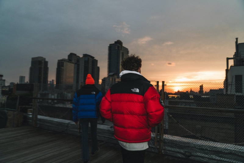 從高山帥到街頭！ The North Face 經典羽絨外套 Nuptse 歡慶 30 週年，多款限定單品同步登場！