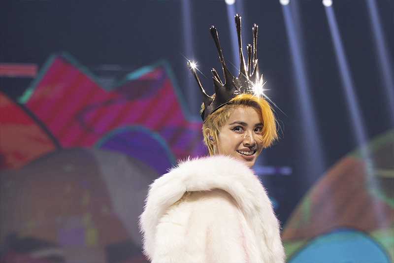 橫跨三年、近 25 萬人進入「UGLY BEAUTY」奇幻旅程！Jolin 世界巡迴精彩締造多項演藝事業里程碑