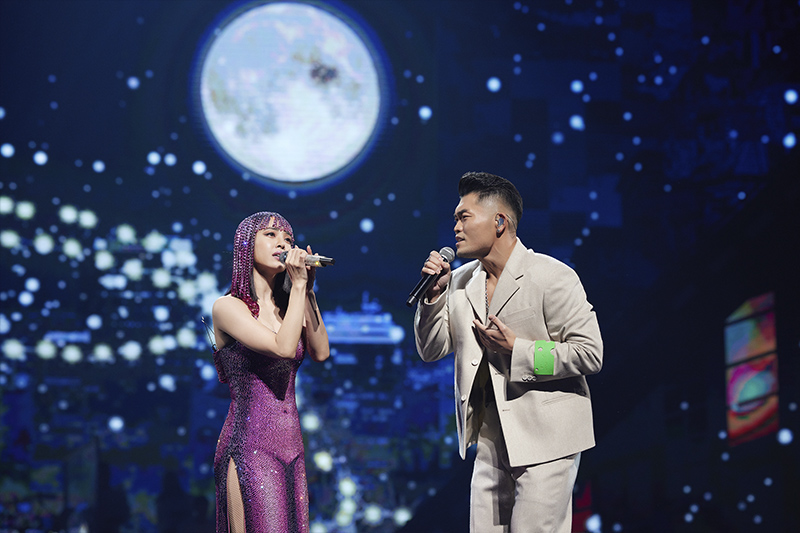 蔡依林「UGLY BEAUTY」力邀金曲歌王合體對唱！「裸鑽尤物」造型更令 李玖哲 直呼：眼睛不知道擺哪