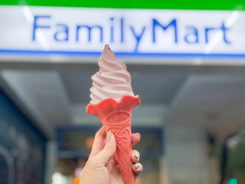 巧克力要被換掉啦！全家霜淇淋接檔新口味、開賣時間曝光，網友：敲碗成功！