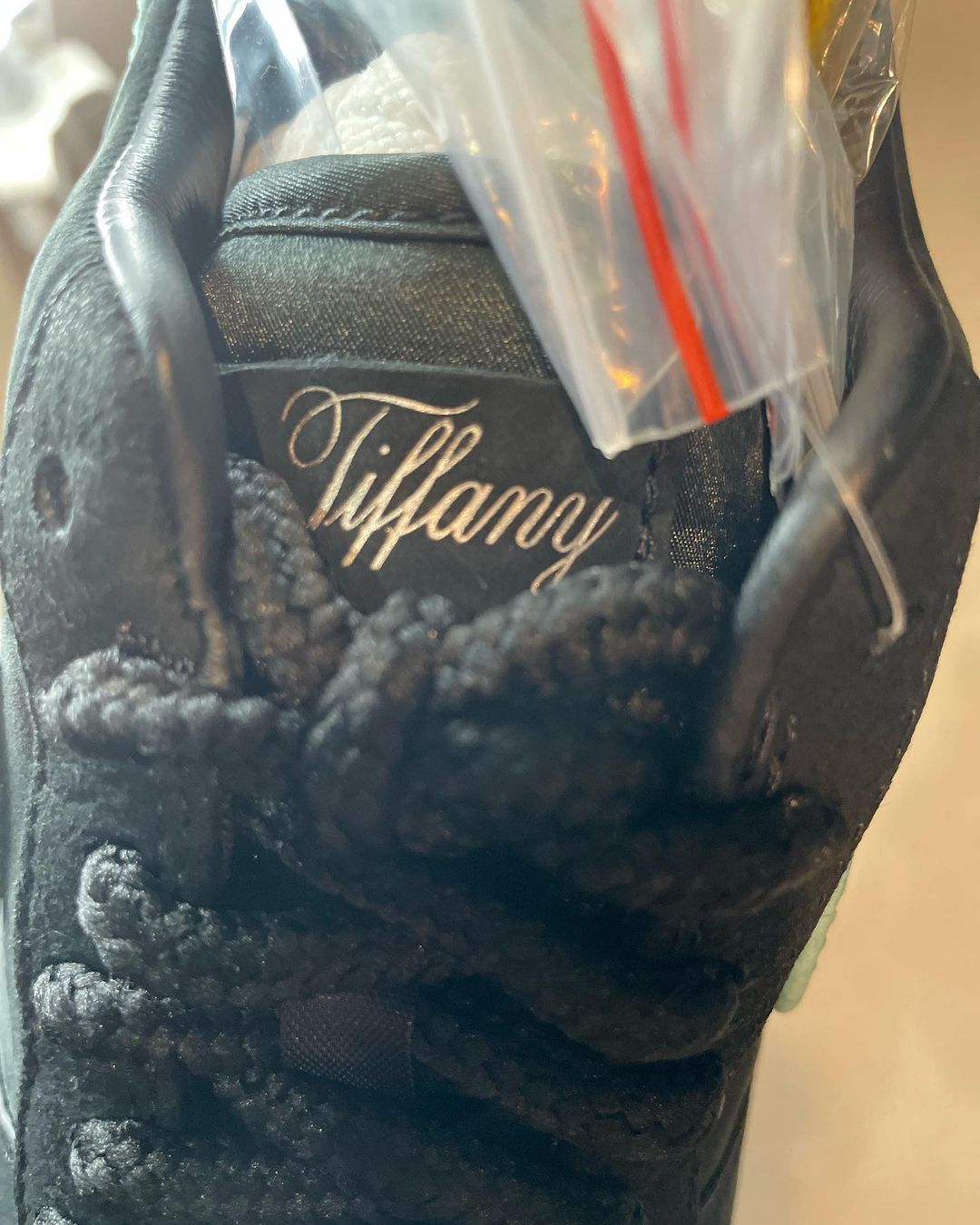 合作正式確立！頂級珠寶品牌 Tiffany & Co. x Nike 最新聯乘鞋款正式曝光！