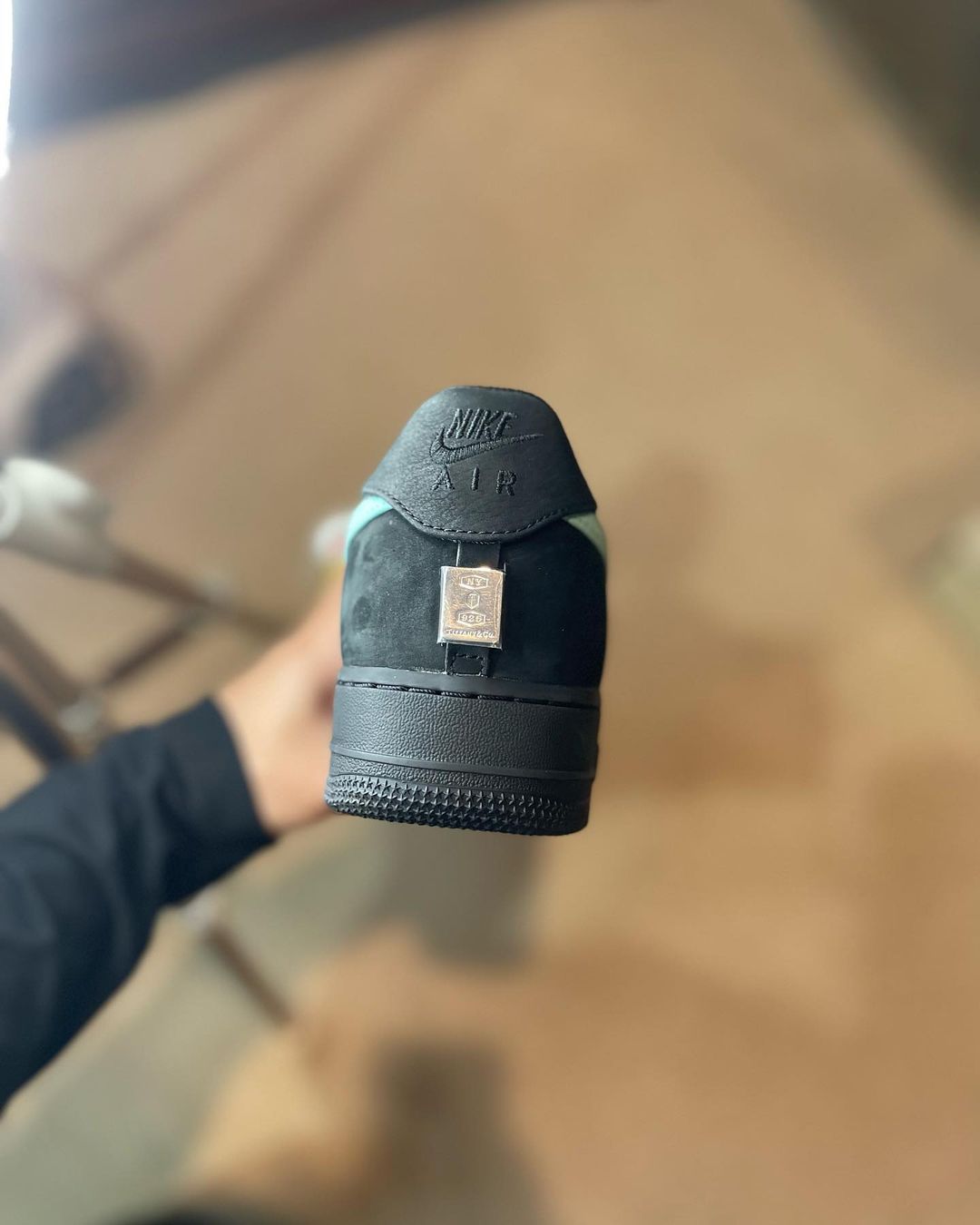 合作正式確立！頂級珠寶品牌 Tiffany & Co. x Nike 最新聯乘鞋款正式曝光！