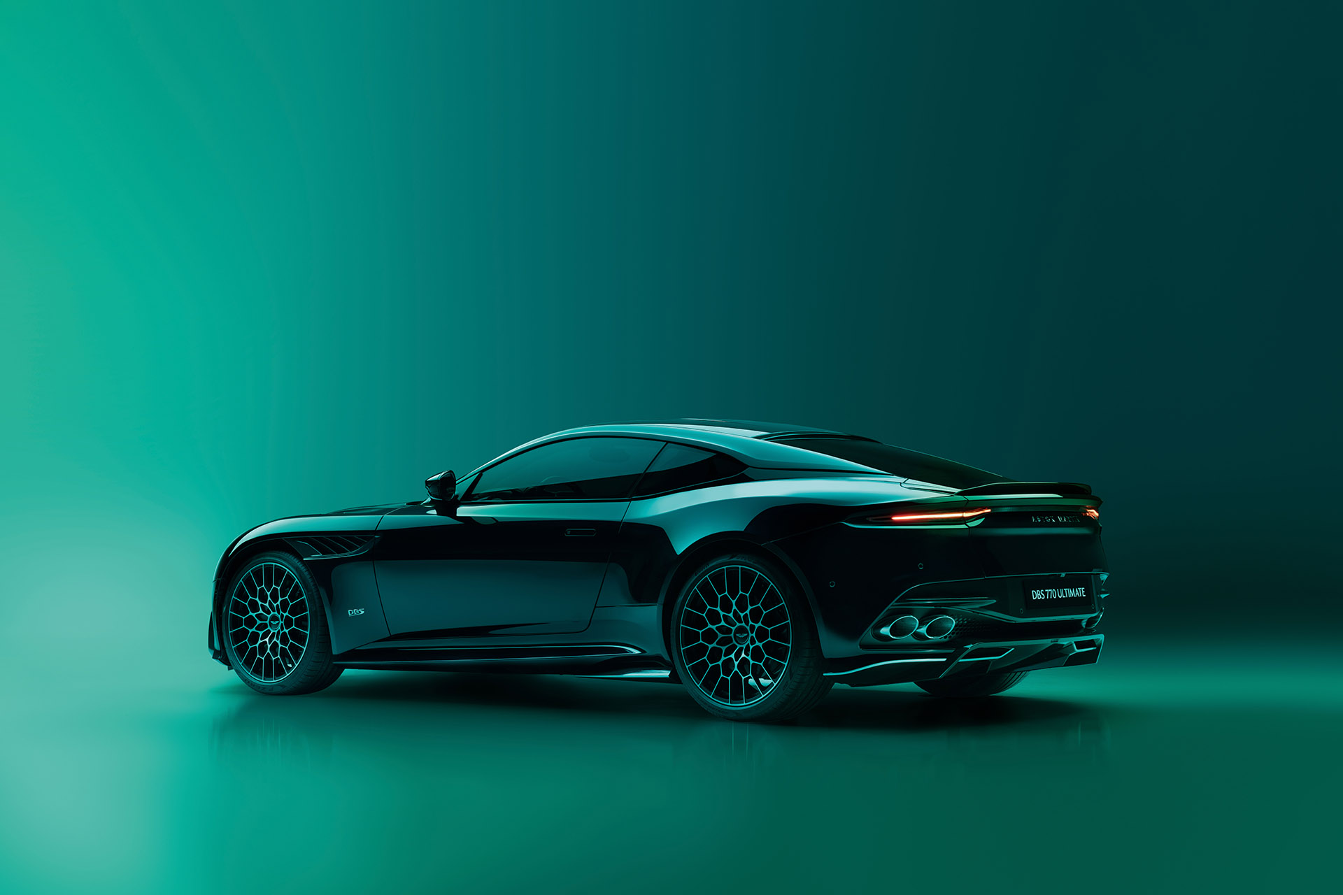 V12 最終章！Aston Martin DBS 770 Ultimate 限量 499 台發布！