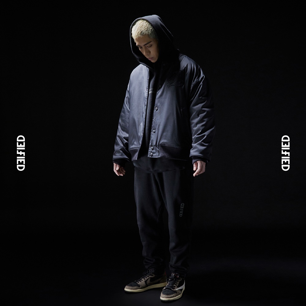 迴文與雙向圖的平衡美學！台灣新銳品牌 DEIFIED 釋出首個膠囊系列