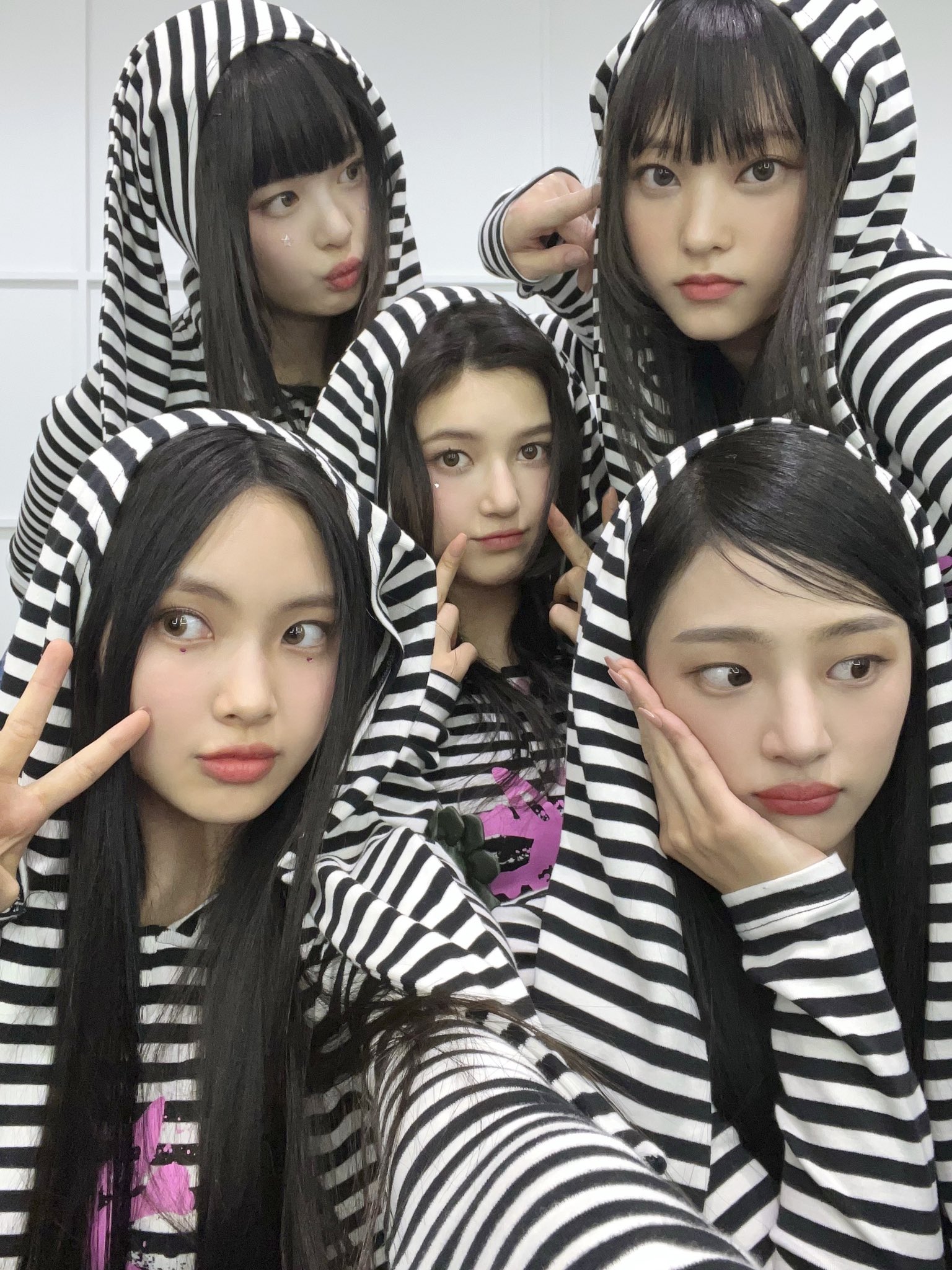 死侍居然也是 NewJeans 粉絲！萊恩雷諾斯 搭配〈OMG〉拍攝影片，不到一天吸引百萬人朝聖