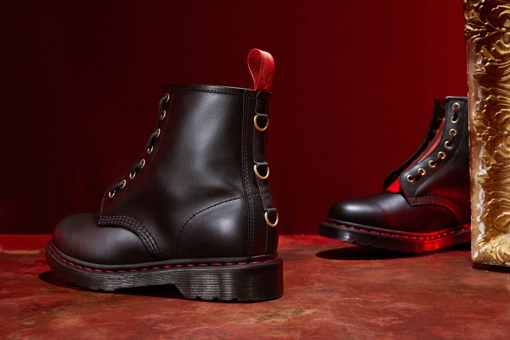 穿馬汀福氣過新年！Dr. Martens YOTR 兔年系列限定登場，沉穩低調卻不失年節亮點！