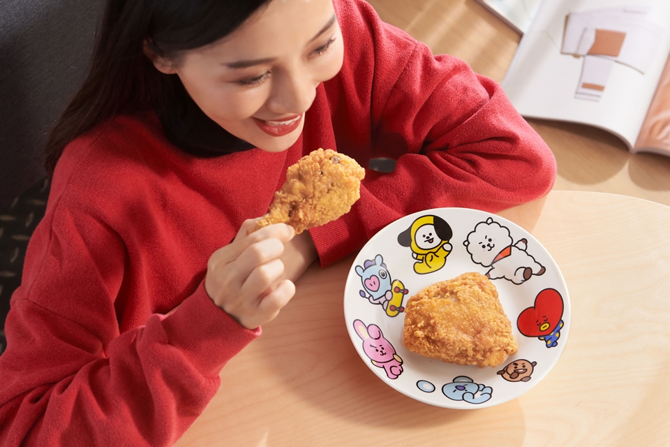 緊急喊卡！麥當勞限量「BT21餐具組」暫緩開賣！粉絲冷靜再等等