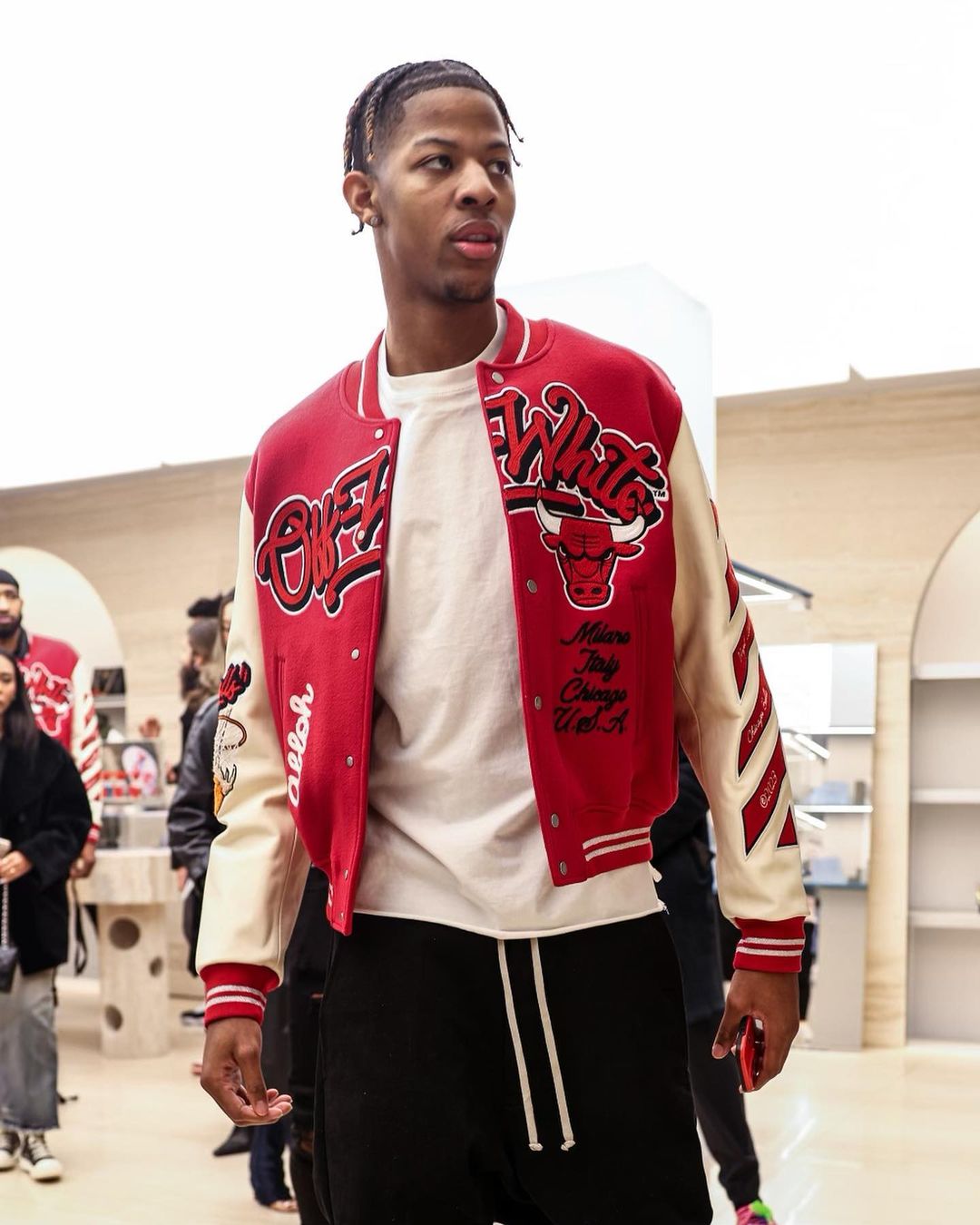 悼念傳奇、紀念經典，Off-White™ x Chicago Bulls x JUST DON 聯乘系列正式曝光！