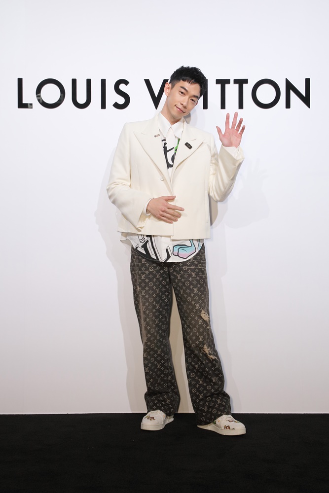 人氣韓星丁海寅站台！ Louis Vuitton 台北 101 旗艦店全新開幕，草間彌生聯名同步開賣！